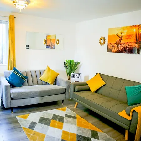 The Wynne House - 3 Bedroom Luxury House With 5 Beds & Free Parking Near City Centre, And A Walking Distance To The Etihad Stadium & Coop Live Arena Manchester Esterno foto