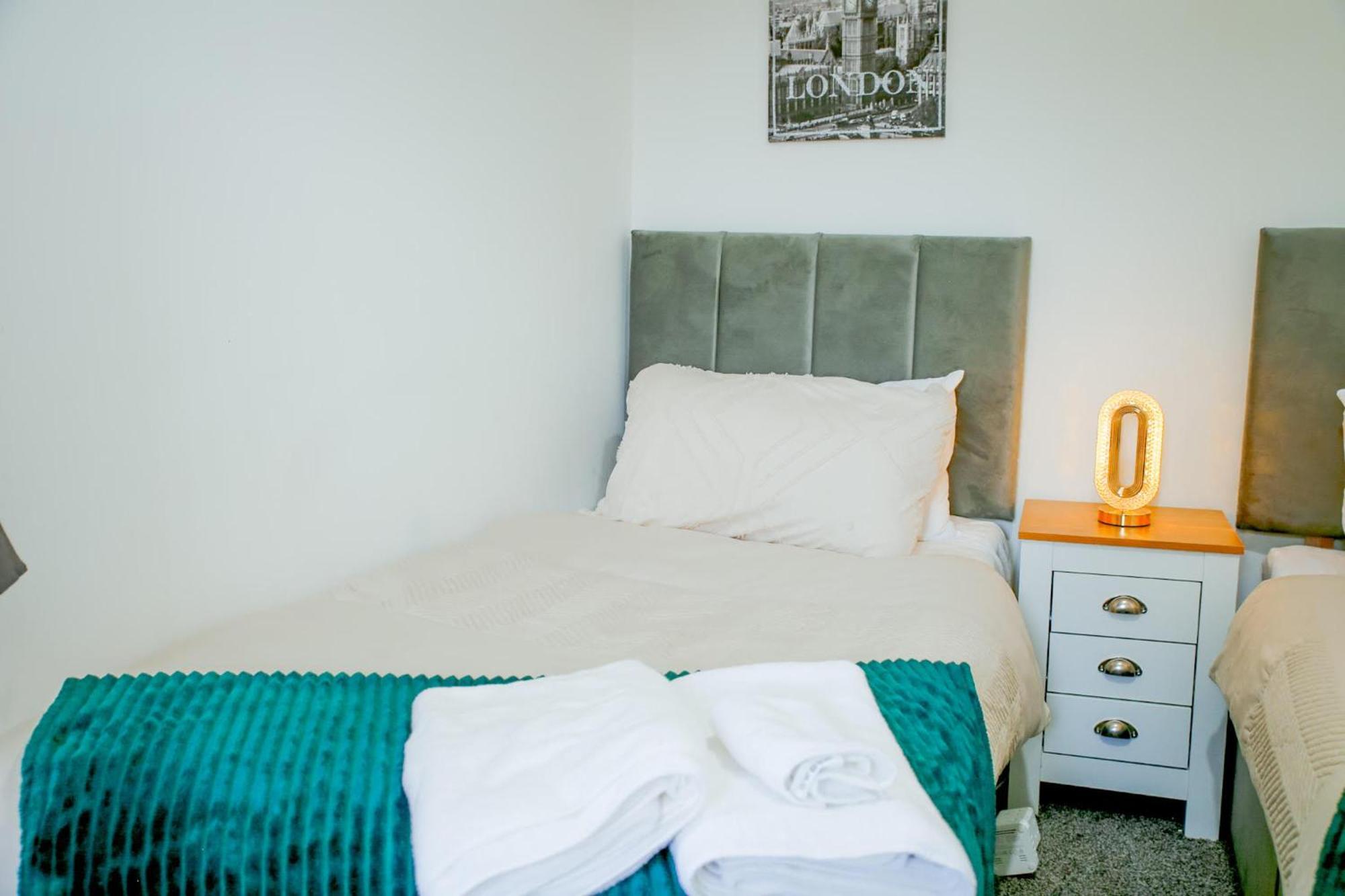 Casa vacanze The Wynne House - 3 Bedroom Luxury House With 5 Beds & Free Parking Near Centre, And A Walking Distance To The Etihad Stadium & Coop Live Arena