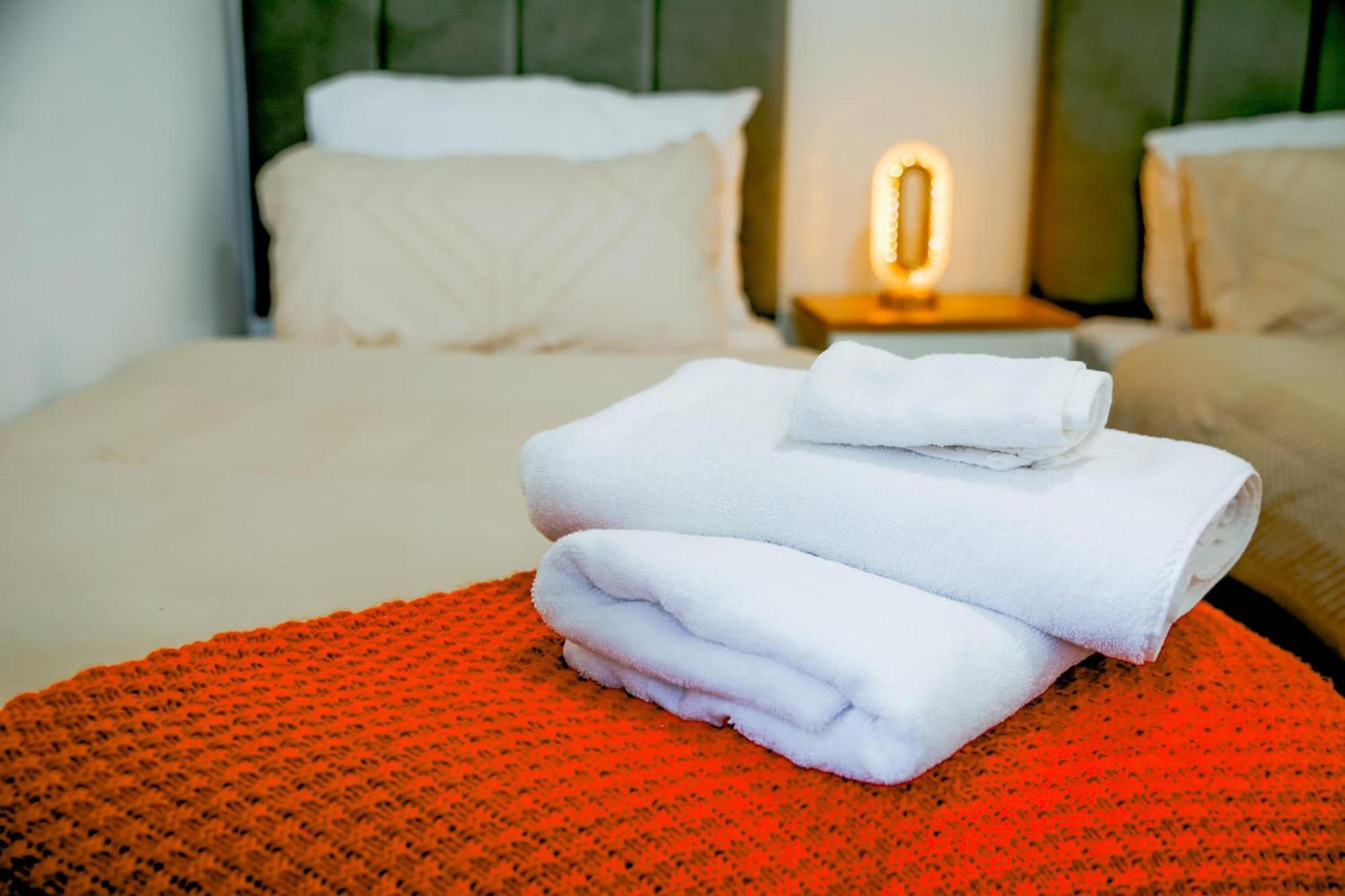 Casa vacanze The Wynne House - 3 Bedroom Luxury House With 5 Beds & Free Parking Near Centre, And A Walking Distance To The Etihad Stadium & Coop Live Arena Manchester